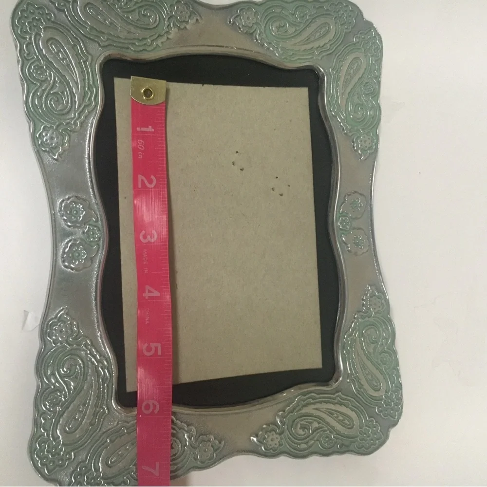 Vintage 1960’s Silver Green Paisley Picture Frames Set of 2 4x6